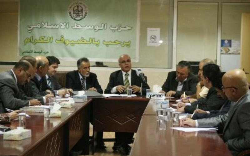 الوسط الإسلامي .. تيار ثالث في غياب الإخوان واليسار