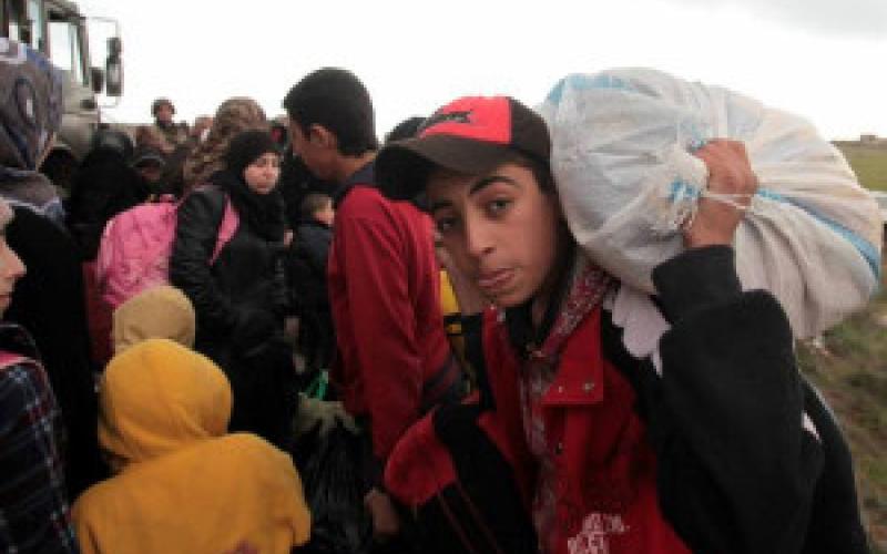 1450 لاجئا سوريا عبروا الحدود أمس