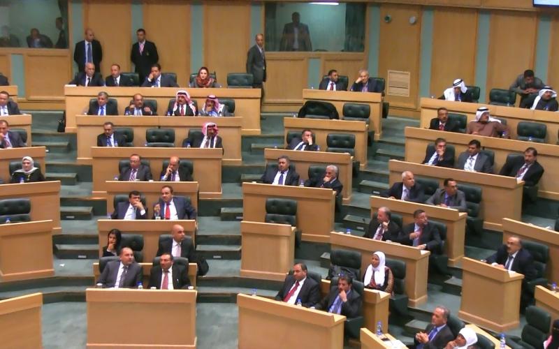 النواب يستفتون حول دستورية اتفاقية المطار- فيديو