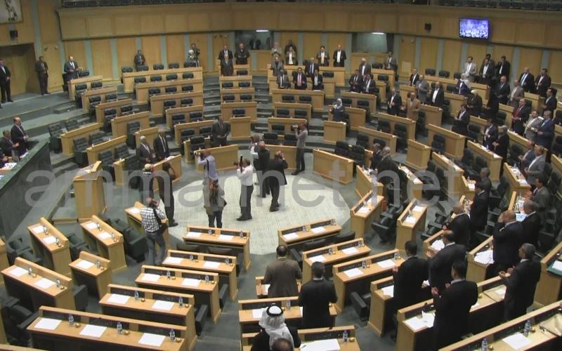 56 عاماً على النكبة : النواب يقفون حداداً