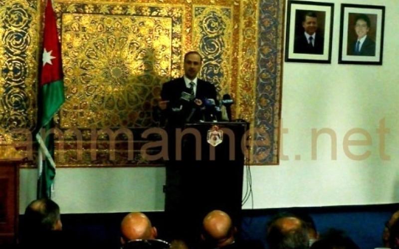 المومني: حجب المواقع إنفاذ للقانون.. وملف الأسرى يتابع باستمرار