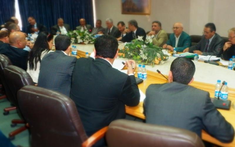 "الطاقة النيابية" تبحث إمكانية وجود نفط بالاردن