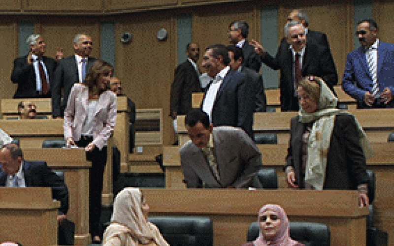 مجلس الأمة يقر جوازات السفر دون اللقب والمهنة