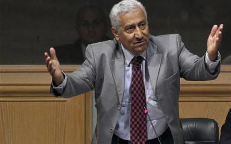 النسور يلتقي بعض وجهاء معان وسط مقاطعة