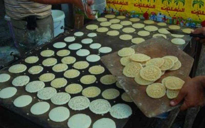 ثنائي التمر هندي والقطايف لا يزال مهيمنا على موائد الافطار بالزرقاء