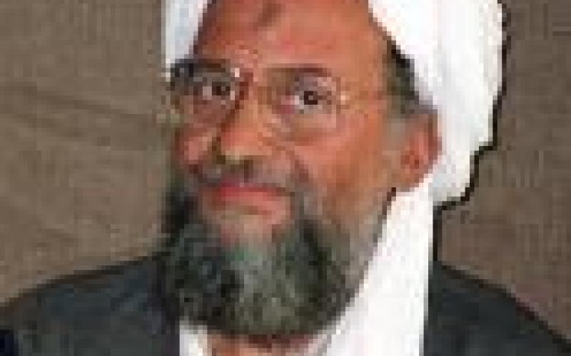 الظواهري يحث أنصار مرسي على التخلي عن الديمقراطية