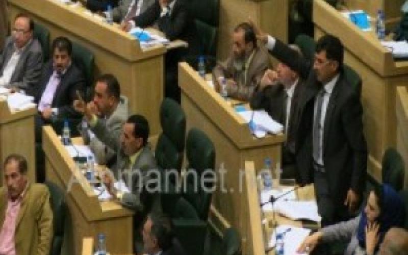 77 نائباً يطالبون بجلسة عاجلة لمناقشة الوضع السوري