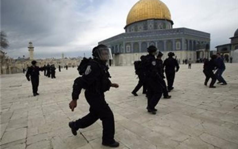 شرطة الاحتلال تفتح بوابات المسجد الاقصى