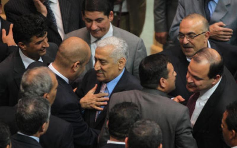 النواب يتمسكون بإلغاء التخاصية ويبقون على تكنولوجيا المعلومات (فيديو)