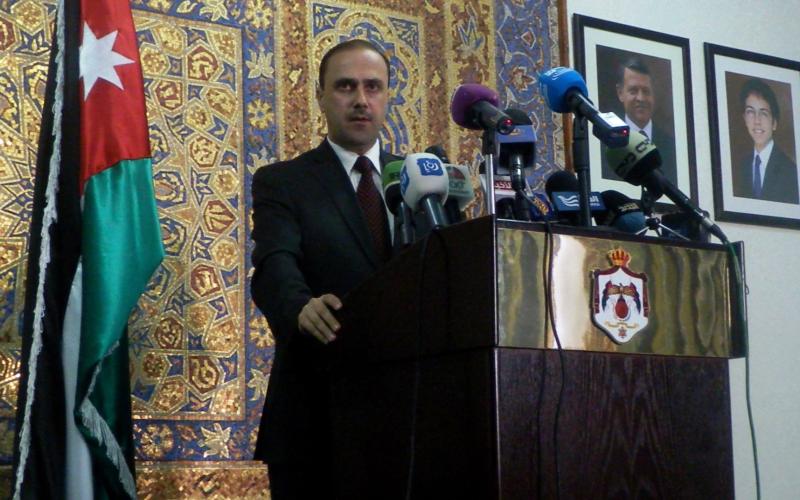 المومني: إجراءات دبلوماسية مع سورية حول سقوط القذيفة