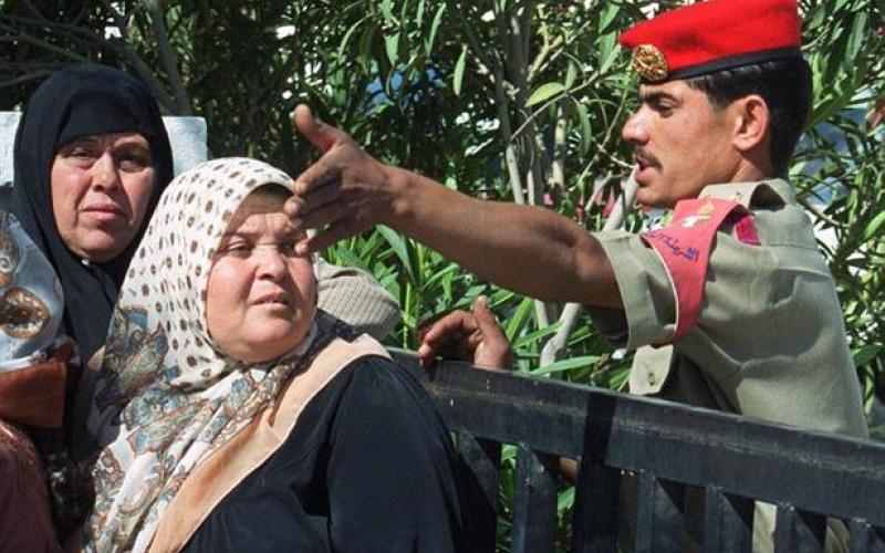 الأردن: فتياتٌ يغتصبن فتياناً ويُلزَمن بزواجهم