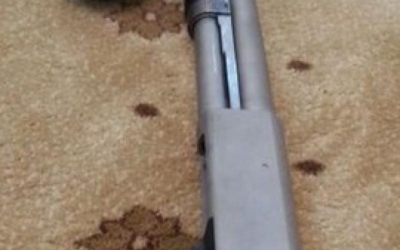 اربد:إصابة شاب بسلاح صديقه