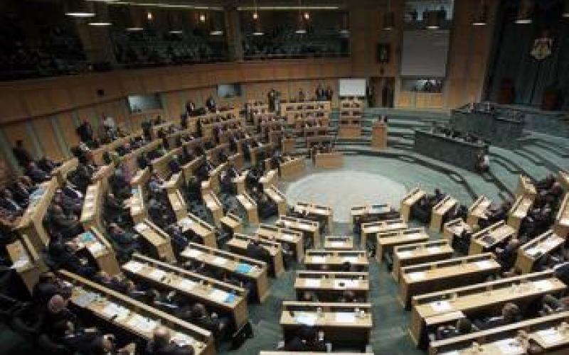 ائتلاف نيابي جديد من ثلاث كتل