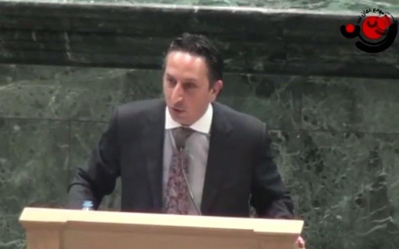 نواب يرثون الشهيد زعيتر بالأشعار تحت القبة 