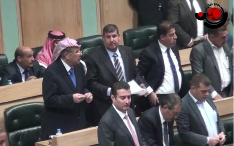 السعود يستقيل شفوياً من مجلس النواب - فيديو
