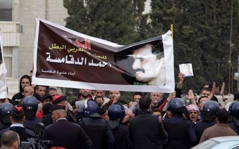 الدقامسة يجري عملية قسطرة للقلب 