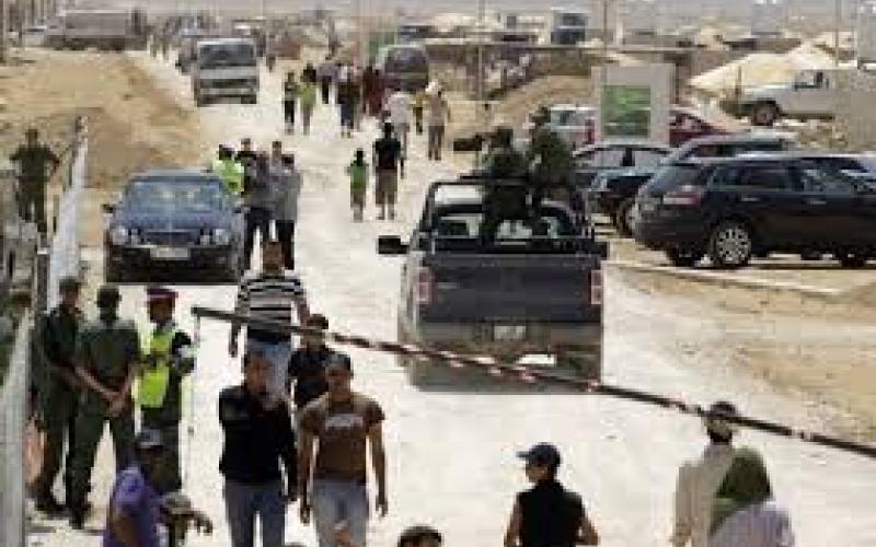 صعوبات تواجه اللاجئ السوري في بلد اللجوء