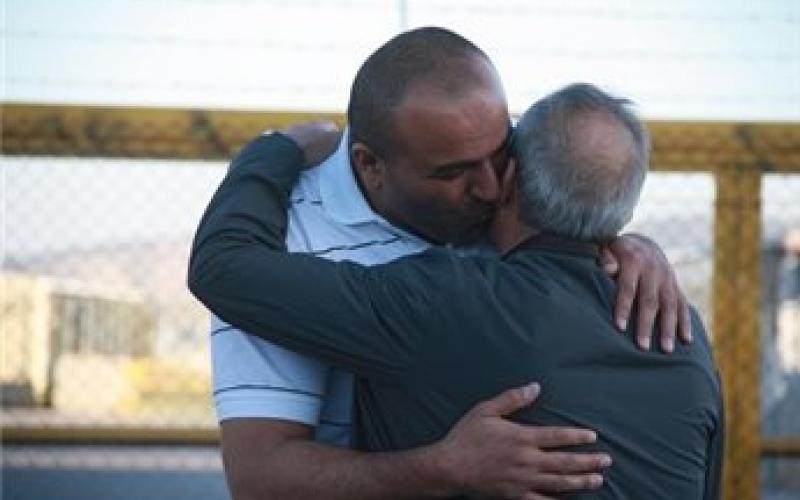 تبرئة أسير بعد سجنه 4 سنوات