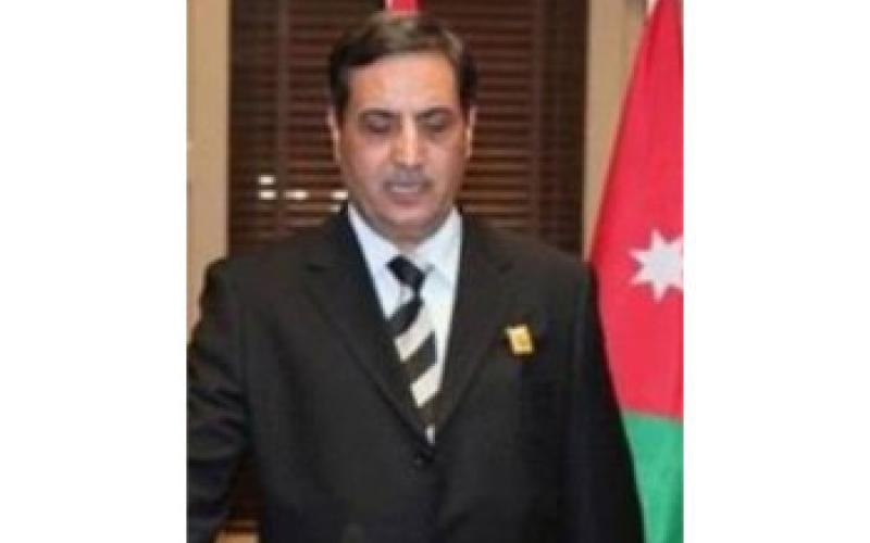 عشيرة السفير العيطان تدرس خيار النزول إلى الشارع للإحتجاج