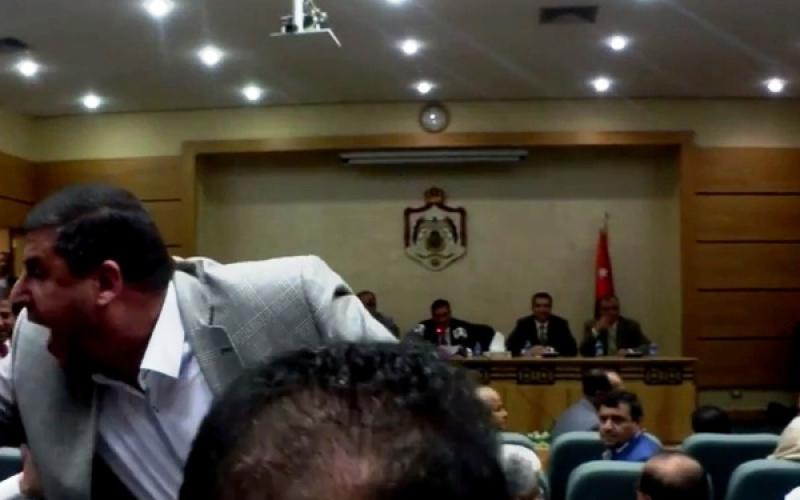 قراءات في "الغضبة النيابية" على حادثة "مقعد جرش"