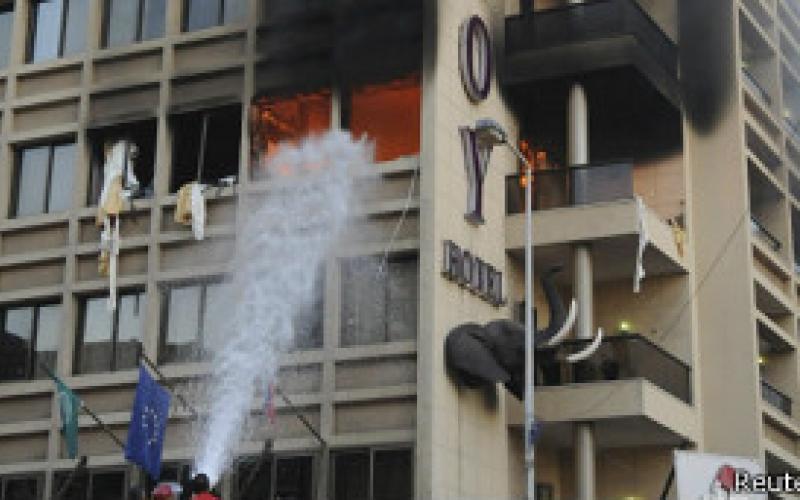 لبنان: تفجير انتحاري في فندق في بيروت