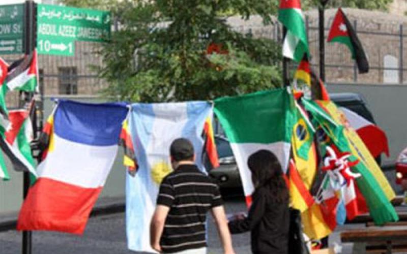 "المونديال" يمنح الزرقاء اجازة نادرة من الفوضى والازدحامات الرمضانية