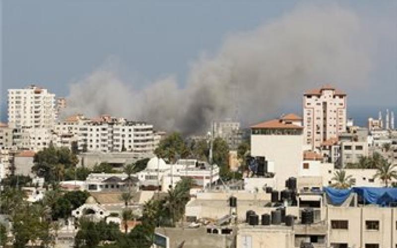 انتشال 7 شهداء في خزاعة وشهيدان في قصف على شرق جباليا