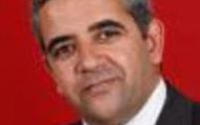 في الإضراب وسوء إدارة الأزمة