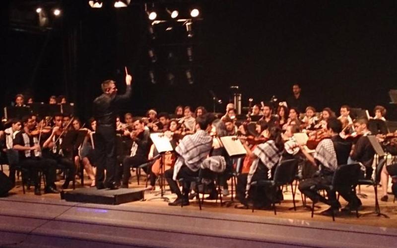 أوركسترا فلسطين للشباب تقيم حفلاً فنياً لدعم غزة 