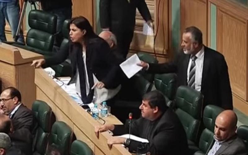 مدونة السلوك النيابية .. هل حان وقتها ؟ 