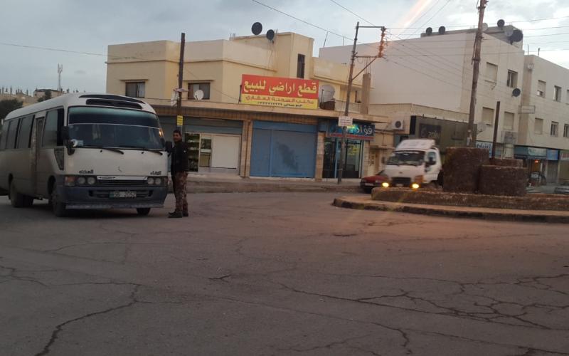 باص وحيد لضاحية الاسكان بالسخنة.. ولم يصلها منذ سنة!