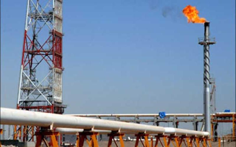 تعثر بناء ميناء الغاز واجتماع الـ 12 ساعة