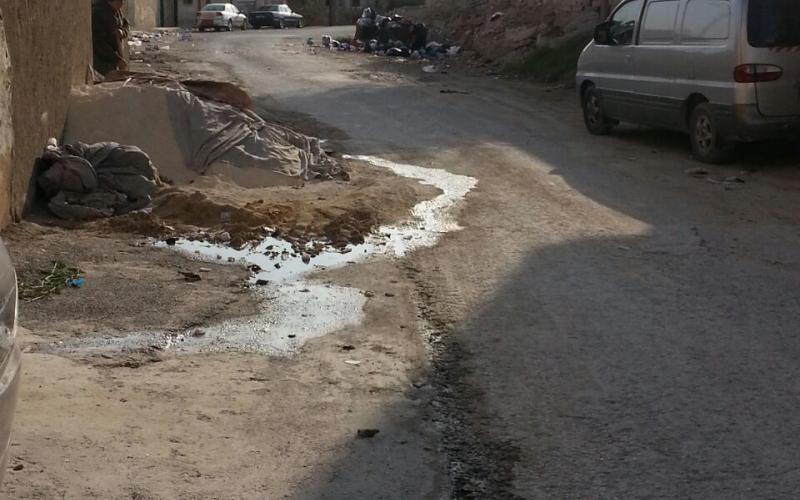 استجابة سريعة من بلدية الرصيفة لشكاوى "حي ام جرادة" 