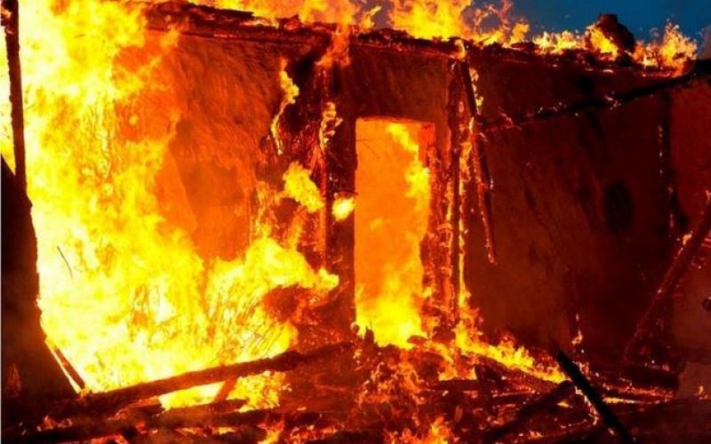 وفاة طفلة إثر حريق في محافظة العاصمة