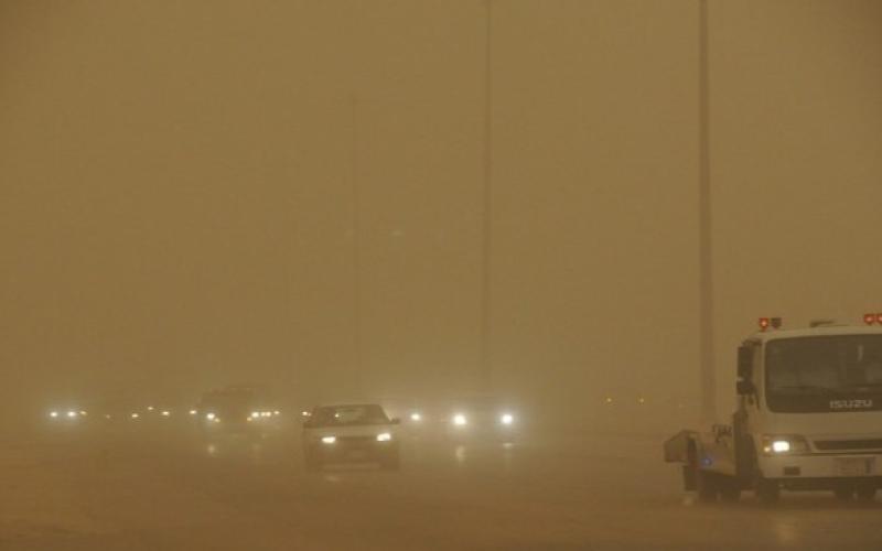 تحذيرات دائرة الأرصاد الجوية للتعامل مع العاصفة الثلجية