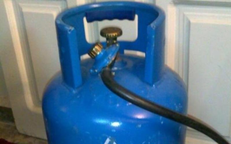 وفاة رجل وزوجته اثر تسرب للغاز