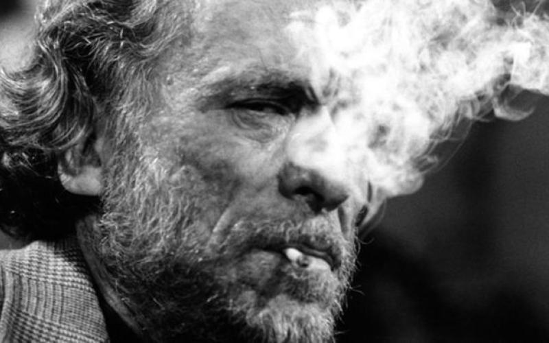 بوكوفسكي: صناعة الرواية من الأسرار