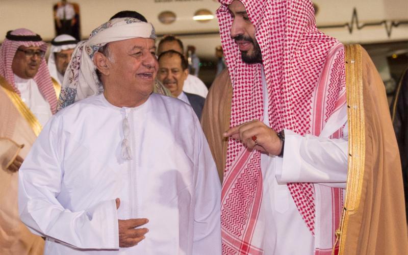 وصول الرئيس اليمني للرياض في طريقه لشرم الشيخ