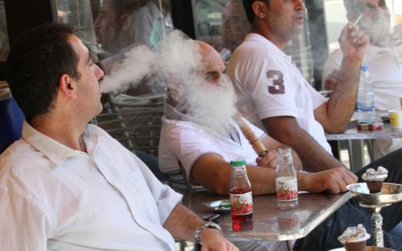 لجنة من "الصحة" و"السياحة" للمراقبة على التدخين في الأماكن العامة