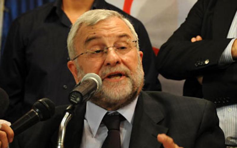 "في رسالة إلى النسور: "شبيلات" يحذر من طريقة تعامل السلطات مع "الإخوان