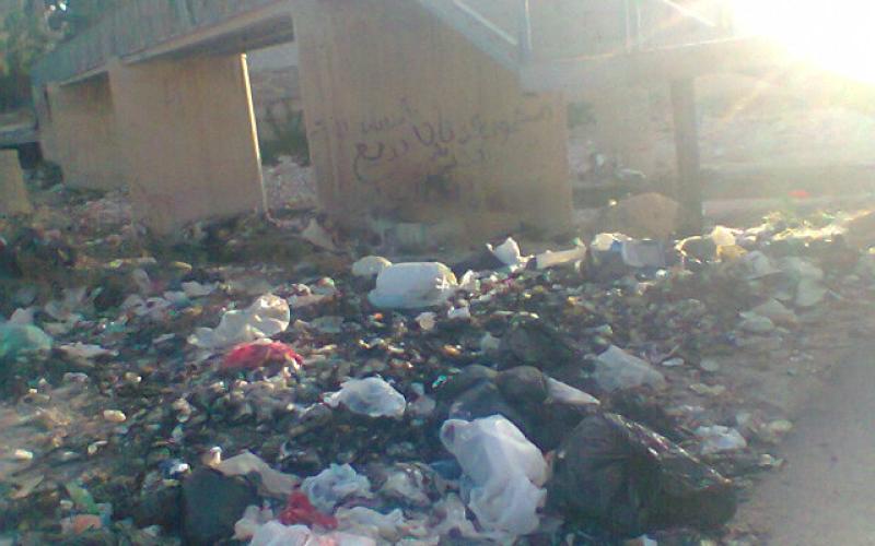 مكرهة صحية تحت جسرالجبل الابيض - النزهة