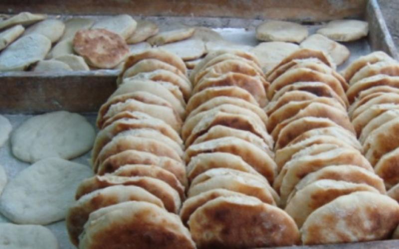 فعاليات بالزرقاء: رفع سعر الخبز سيعمق الاوضاع الاقتصادية الصعبة للمواطنين