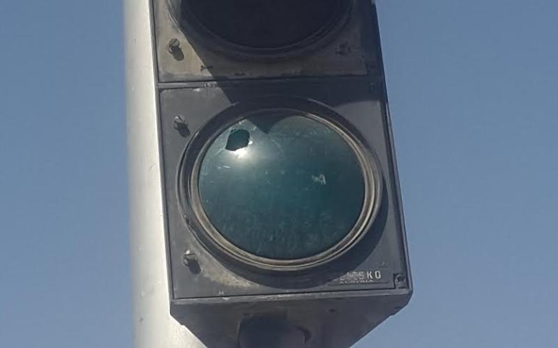 التحطيم المتكرر لاشارات مثلث عوجان يحوله الى منطقة "موت"