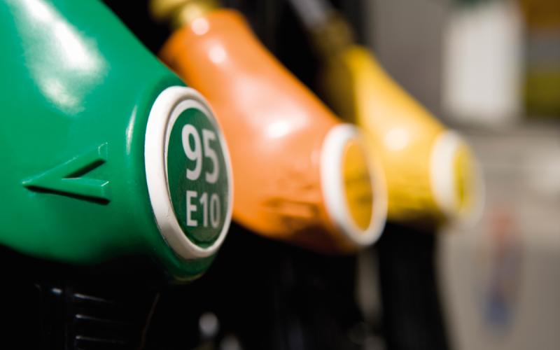 ترقب شعبي لـ"رفعة" حادة على أسعار المحروقات