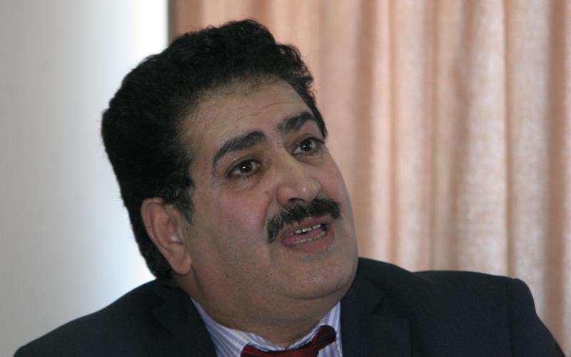 النائب الشوبكي يسأل الحكومة عن آلية اختيار الدبلوماسيين