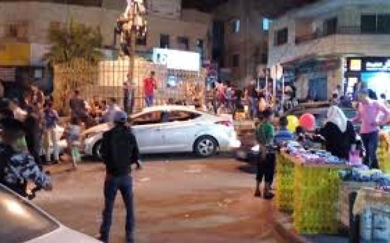 الكرك: اصحاب بسطات يرفضون قرار البلدية ويستأنفون اعمالهم