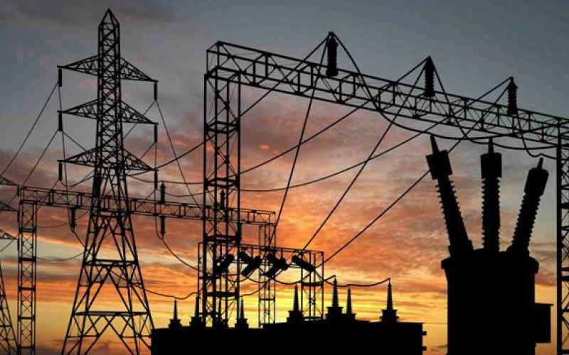 "الكهرباء الأردنيّة" تتعامل مع 120 عطلاً خلال العيد