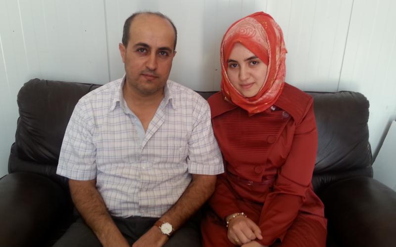 سوريون بمريجيب الفهود يتحدون ظروف اللجوء ويحرزون النجاح بالتوجيهي