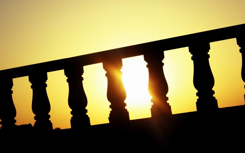 طقس حار السبت والأحد