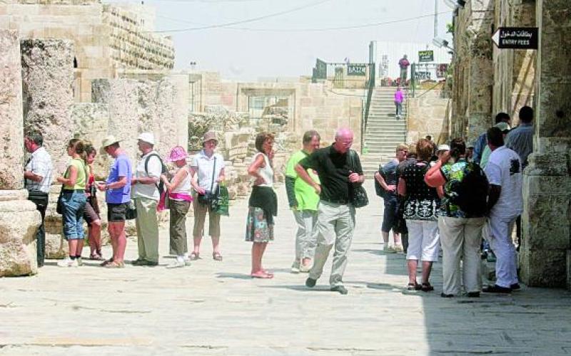 تراجع عدد العاملين في القطاع السياحي للعام الحالي